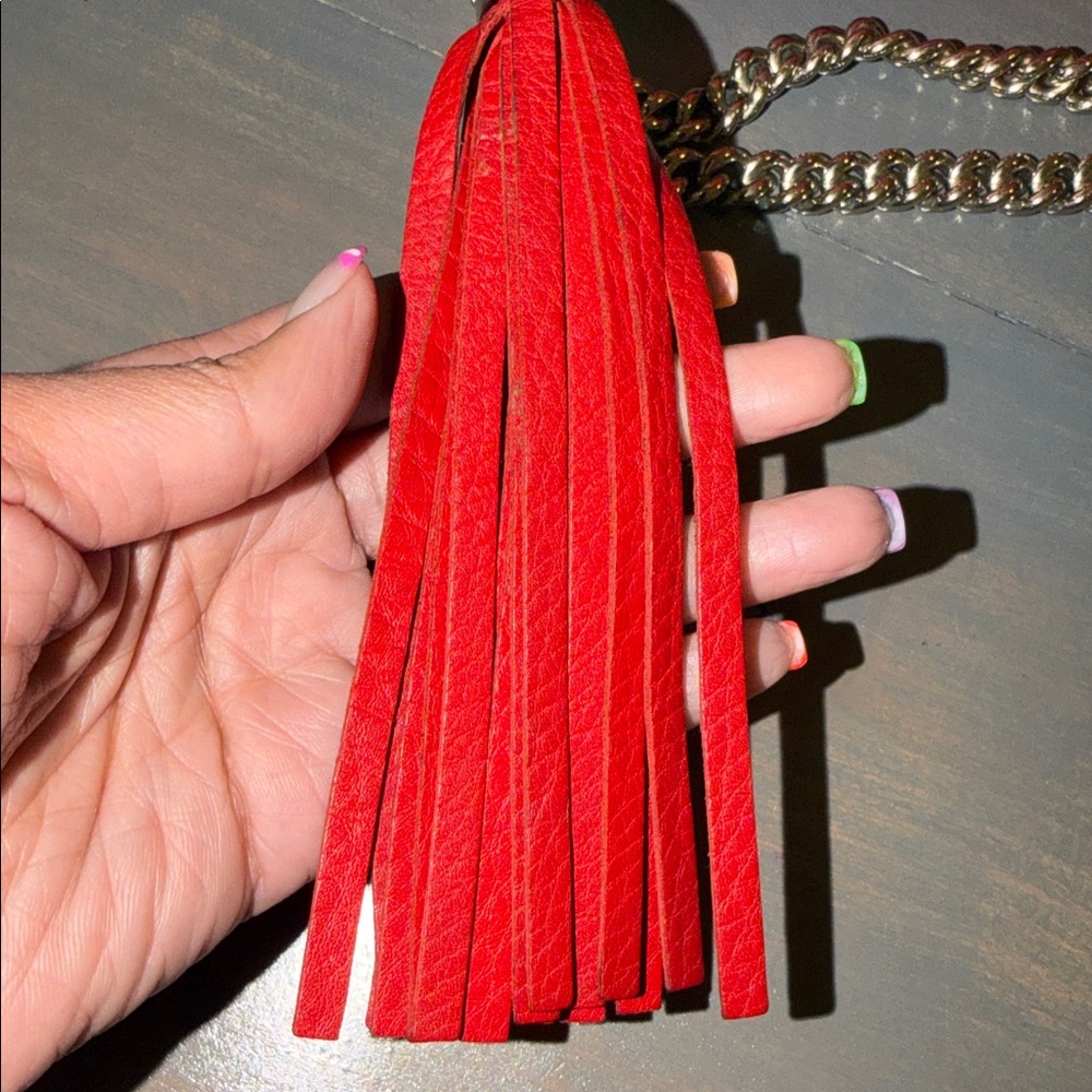 Gucci Scarlet Leather OTS Bag with Gold Chain - Picture 12 of 17